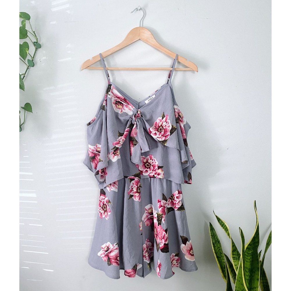 🔥 SALE Umgee Off The Shoulder Floral Romper Sz Sm